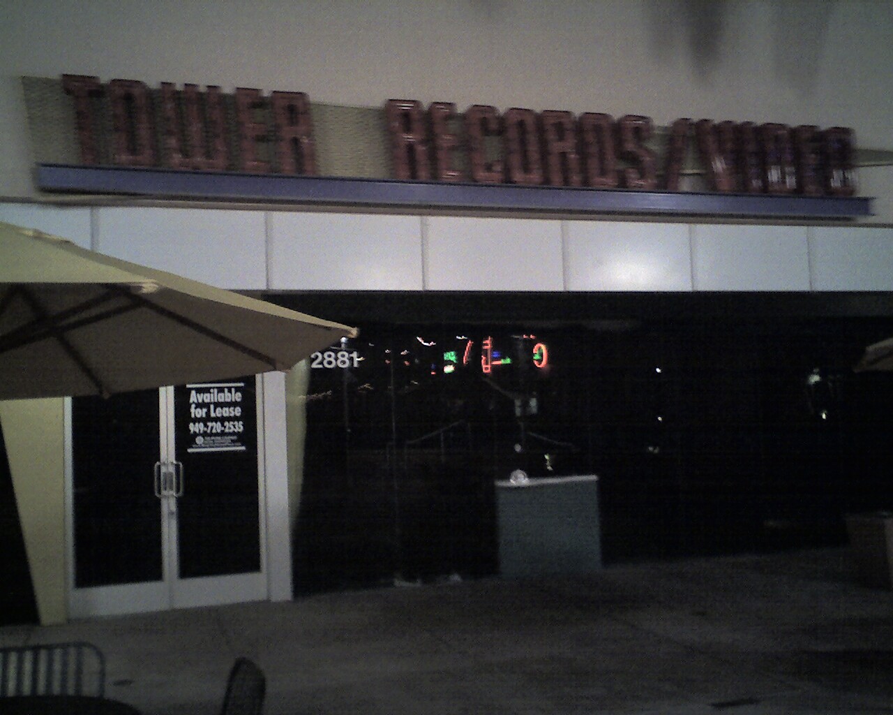 20070117-Tower_Tustin-night-04-full-size.jpg