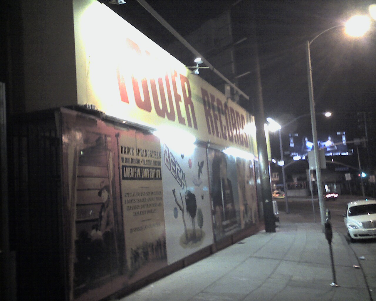 20070119-Tower_Hollywood-08-full-size.jpg