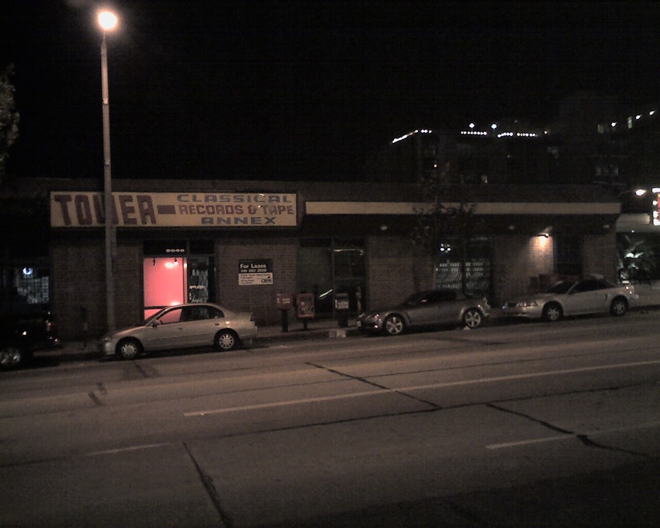 20070119-Tower_Hollywood-09-large.jpg
