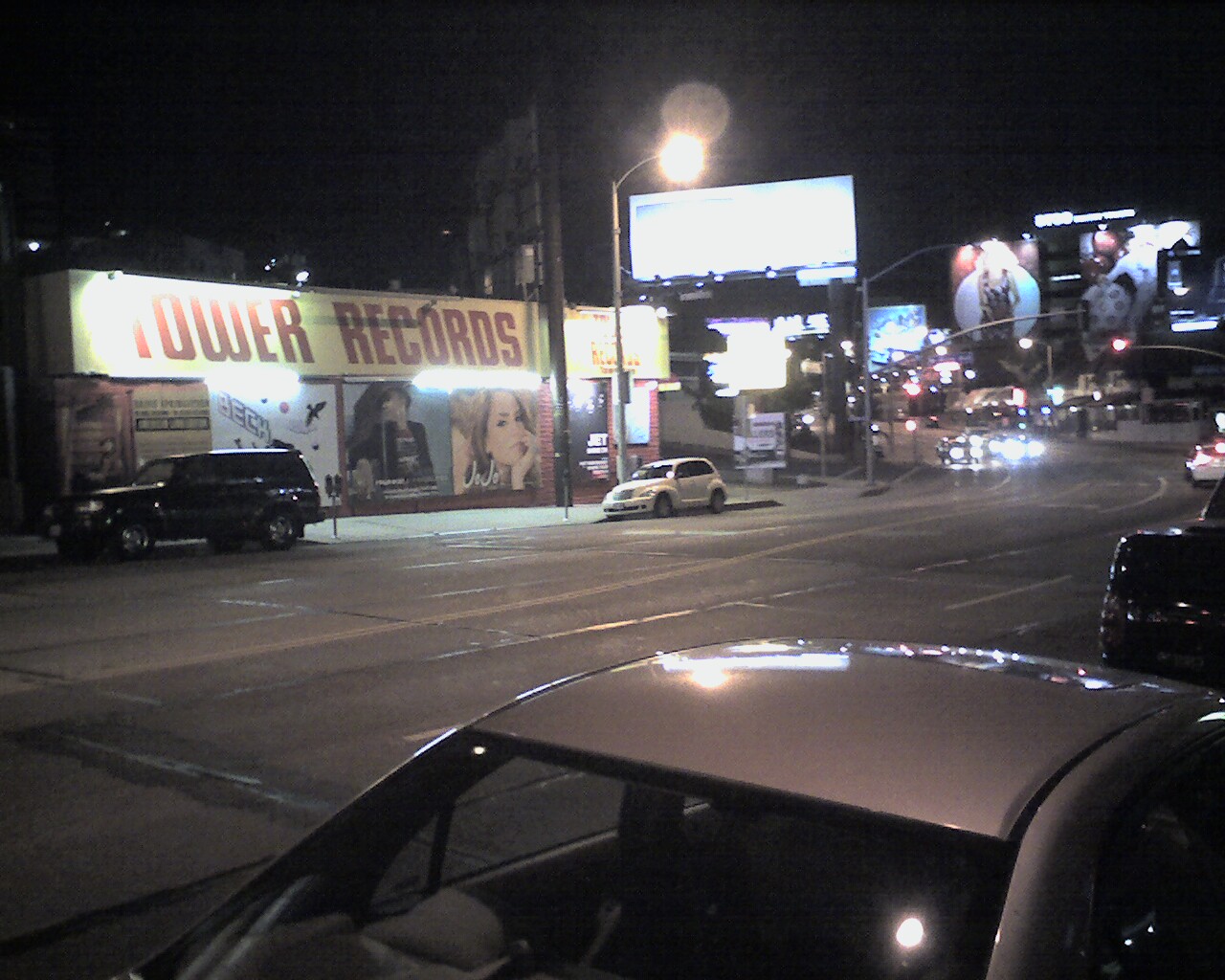 20070119-Tower_Hollywood-29-full-size.jpg