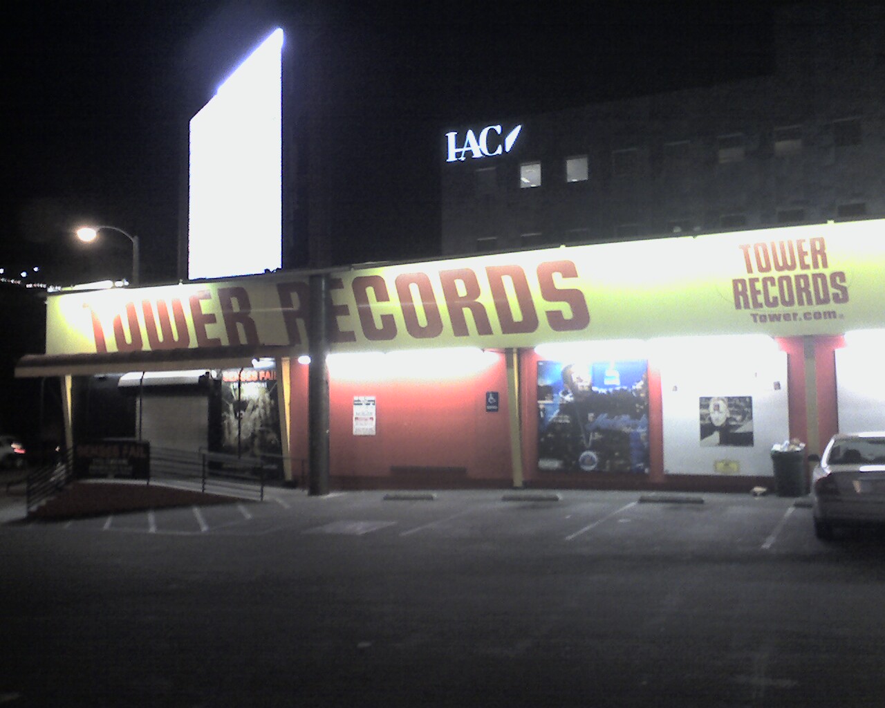 20070119-Tower_Hollywood-51-full-size.jpg