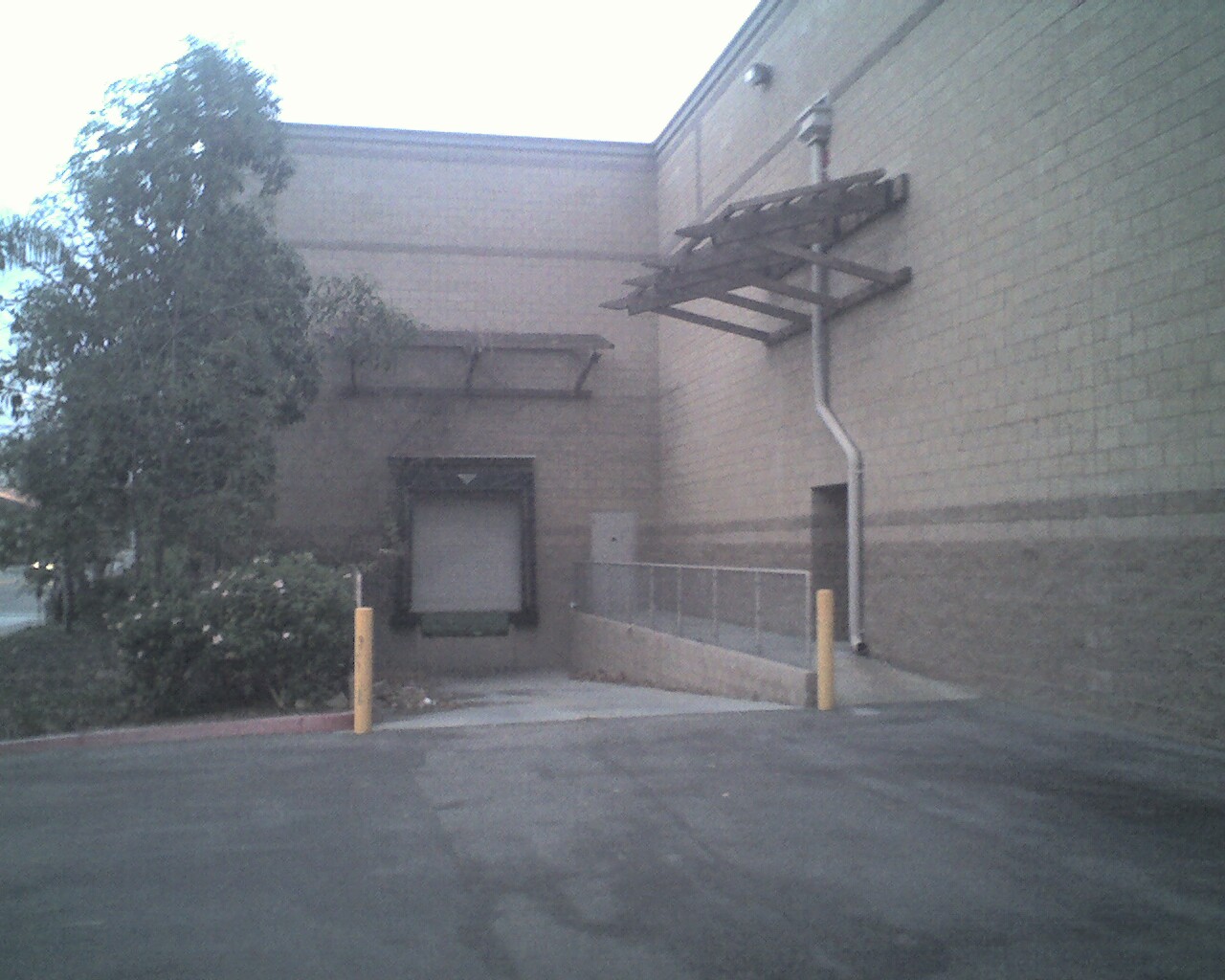 20070128a-Tower_Laguna_Hills-Treo-25-full-size.jpg