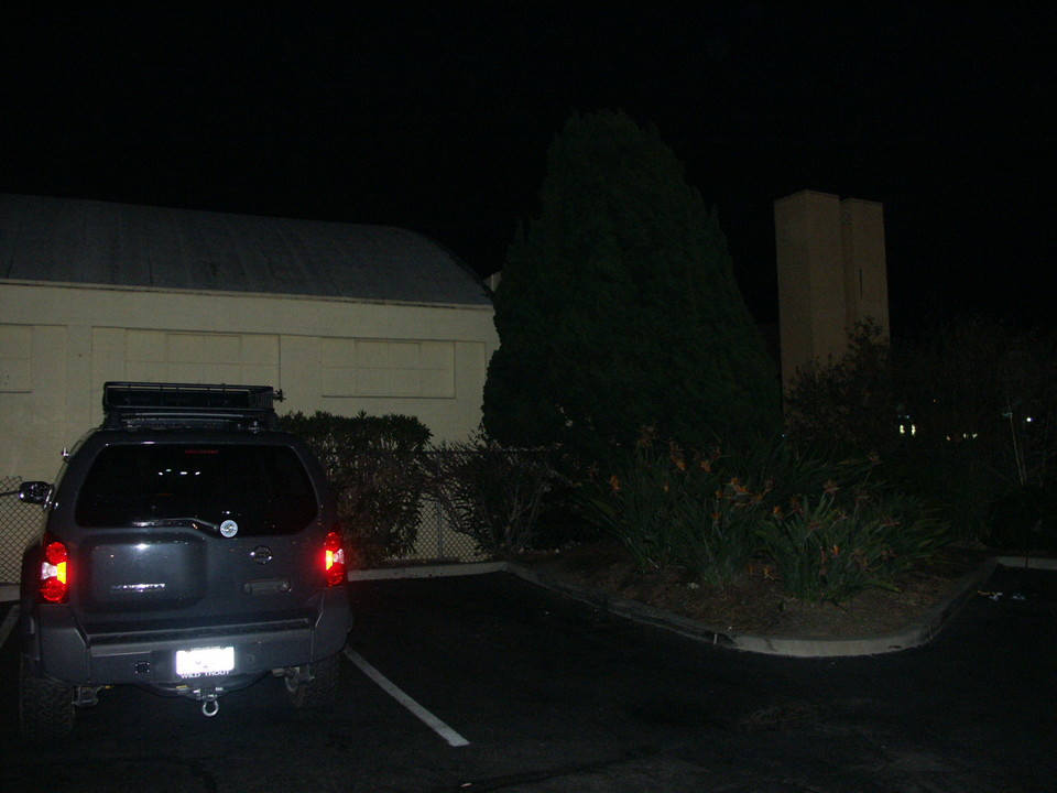 20070128c-Tower_Costa_Mesa-Minolta-02-large.jpg