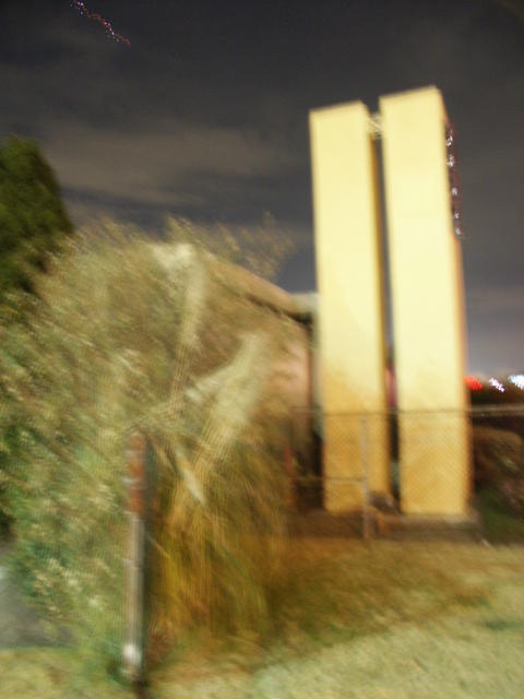 20070128c-Tower_Costa_Mesa-Minolta-03.jpg