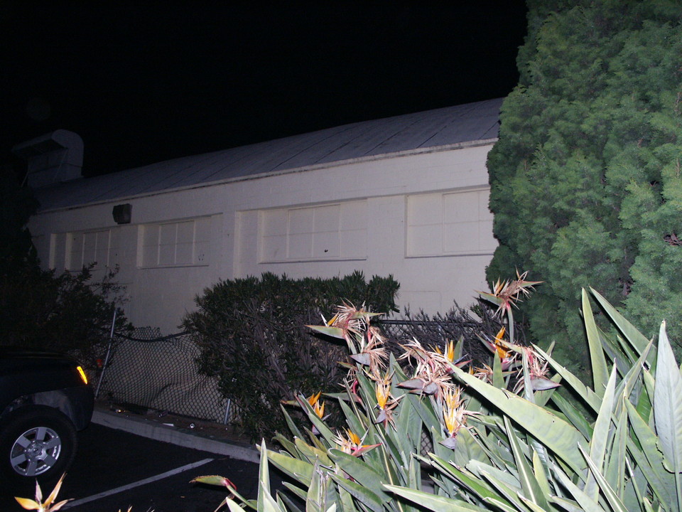 20070128c-Tower_Costa_Mesa-Minolta-06-large.jpg