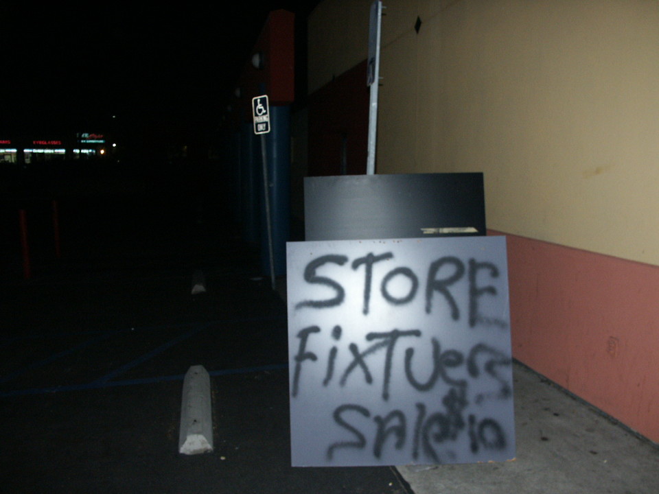 20070128c-Tower_Costa_Mesa-Minolta-12-large.jpg